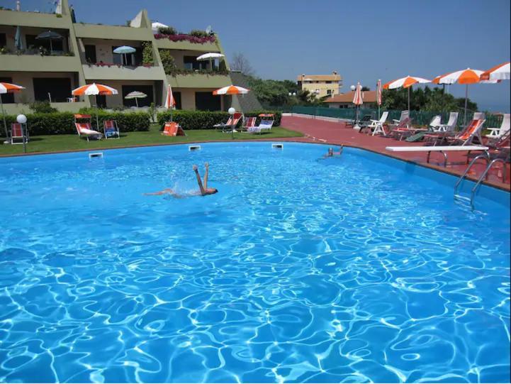 Casa Vacanza “Via Verde” Rocca San Giovanni Luaran gambar